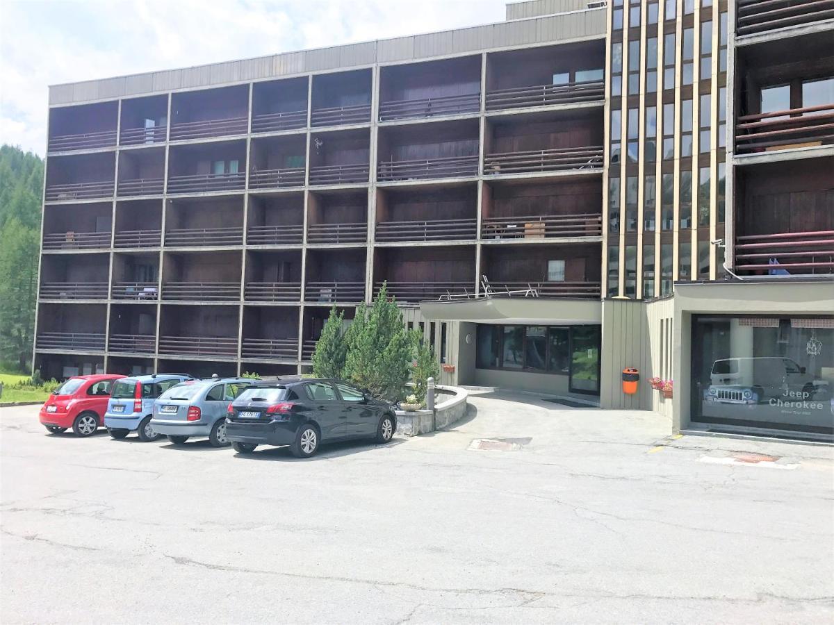 Complesso “I Dadi” Apartment Breuil-Cervinia Bagian luar foto